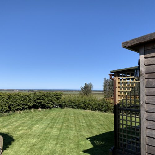 Shearling hut garden